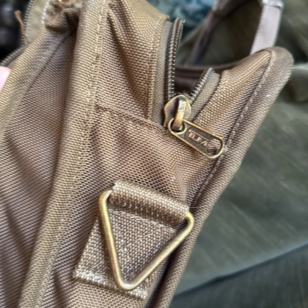 Tumi olive brown nylon leather combo briefcase laptop bag monogram cht used